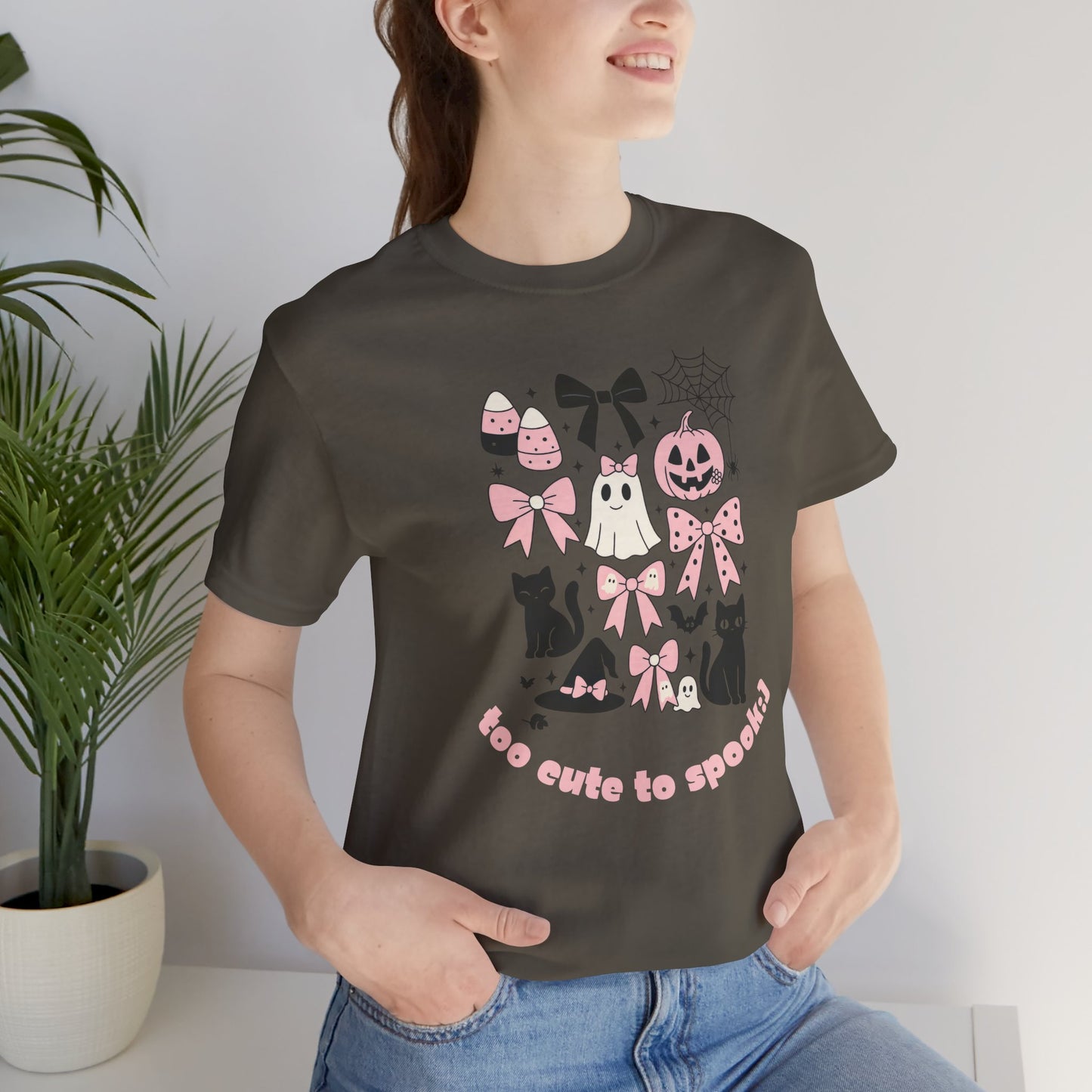 Cute Halloween Cat  T-Shirt, Spooky Vibe