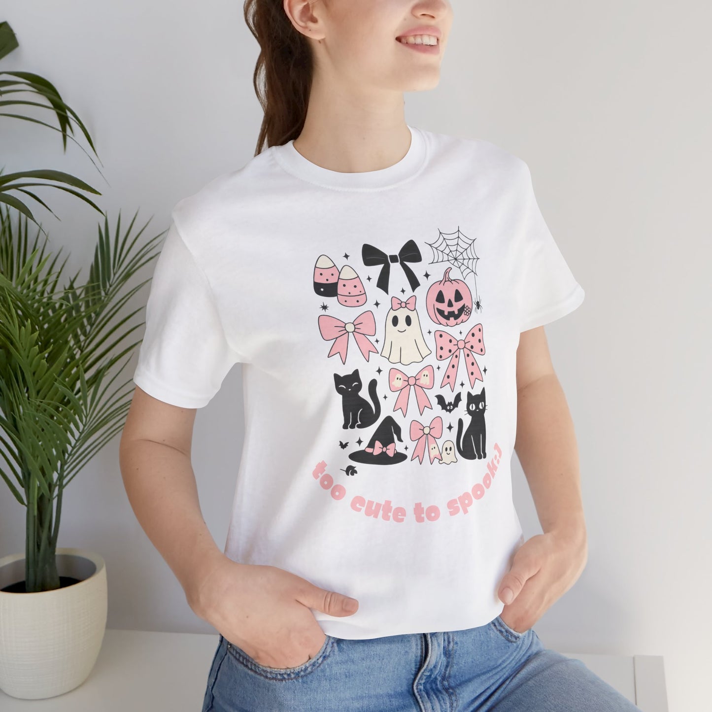 Cute Halloween Cat  T-Shirt, Spooky Vibe